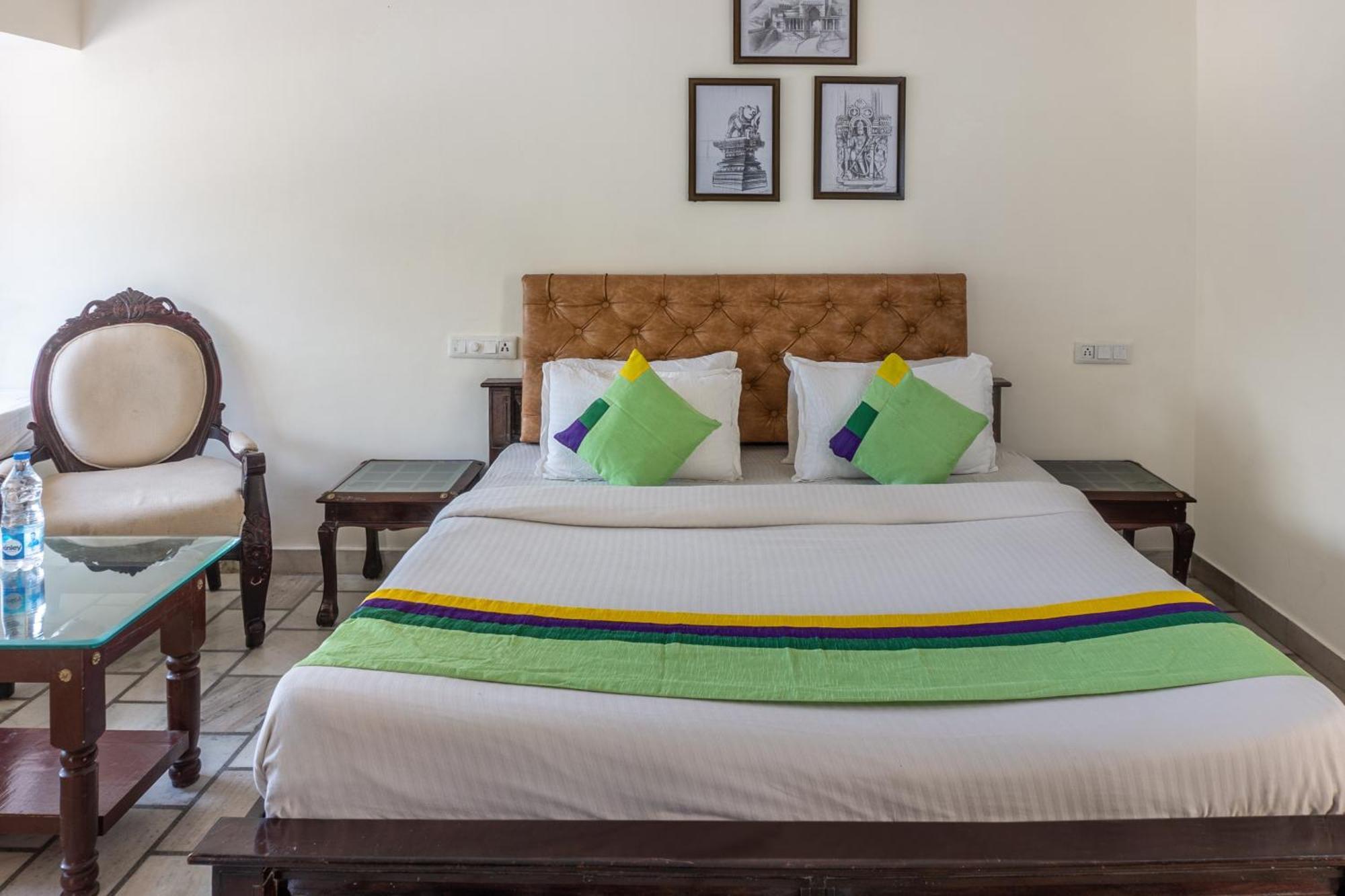 Treebo Kumbhal Castle, 2 Km From Kumbalgarh Fort Кумбалгарх Екстериор снимка